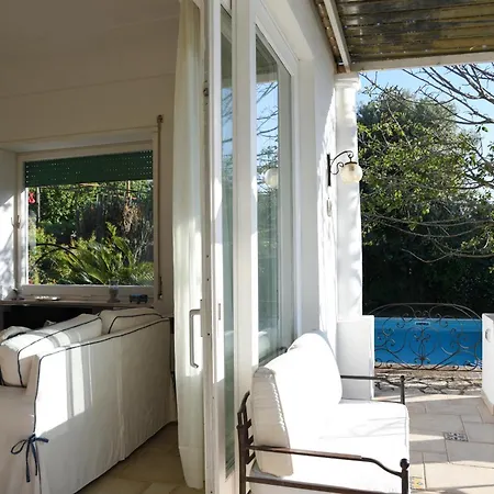 Cava By Capri Holiday home *
