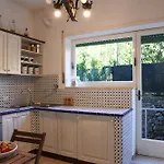Cava By Capri